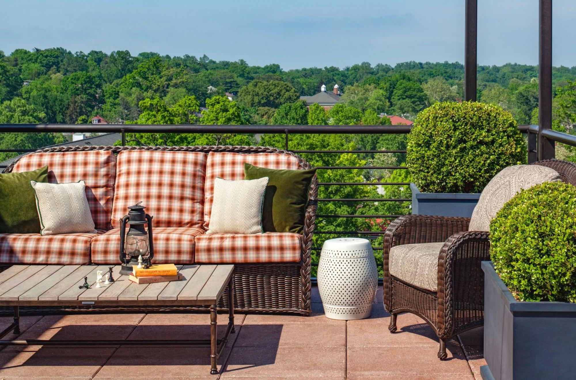 Graduate By Hilton Charlottesville Exterior foto